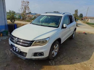 13年大众途观中型车