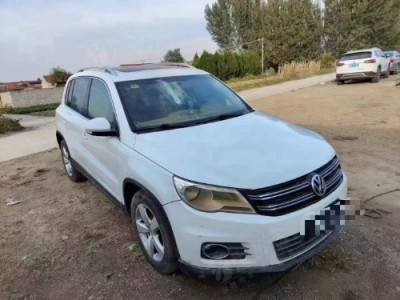 13年大众途观中型车