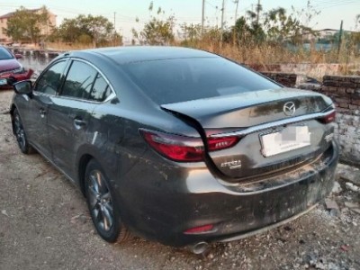 21年马自达阿特兹中型车