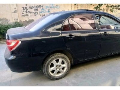 14年丰田花冠中型车