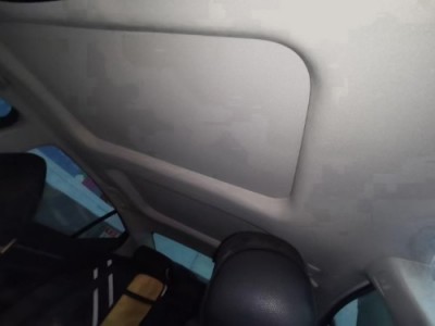 20年日产天籁小型车