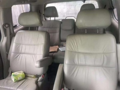 12年本田艾力绅MPV
