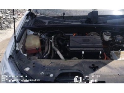 16年比亚迪唐SUV