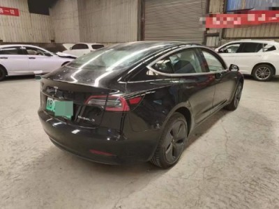 20年特斯拉MODEL Y中型车