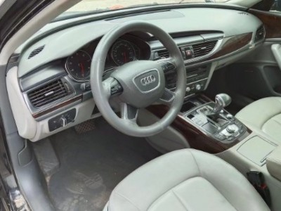 13年奥迪奥迪A6中型车