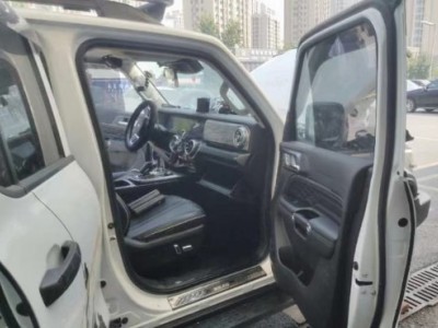 21年长城坦克300SUV