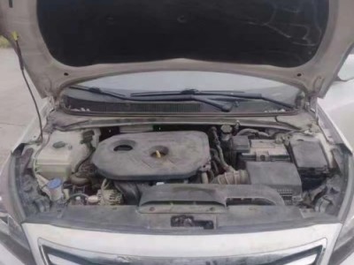 15年现代名图中型车