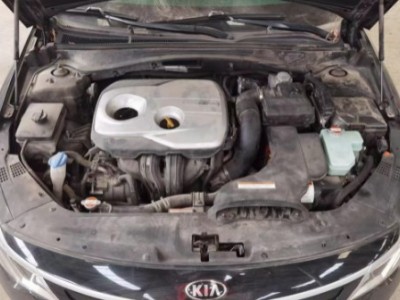 19年起亚起亚K5中型车