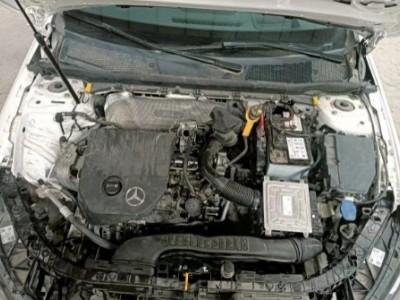 19年奔驰A级中型车
