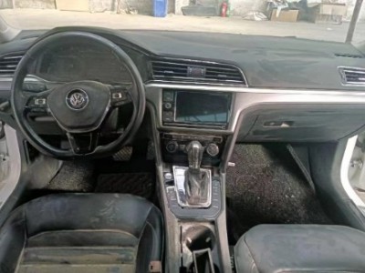 19年大众凌渡中型车