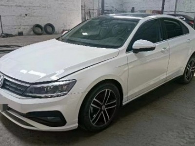 19年大众凌渡中型车