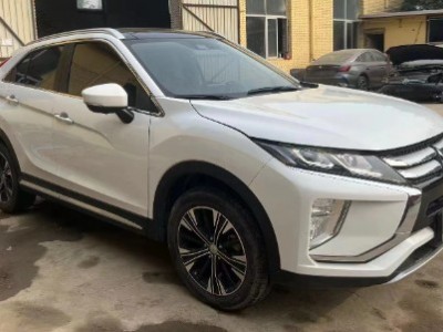 19年三菱奕歌SUV