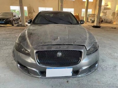 13年捷豹捷豹XJ小型车