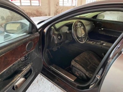 13年捷豹捷豹XJ小型车