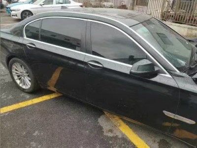 13年宝马宝马7系小型车