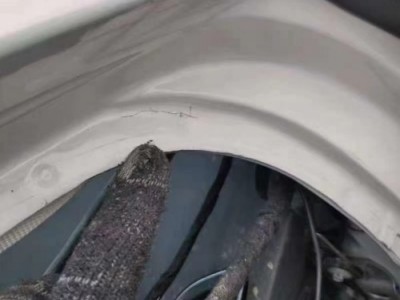 14年福特福克斯小型车