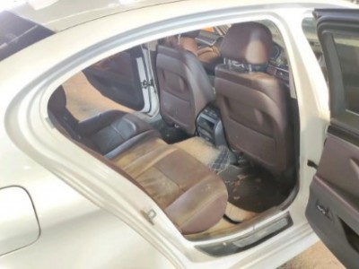 16年宝马宝马5系中型车