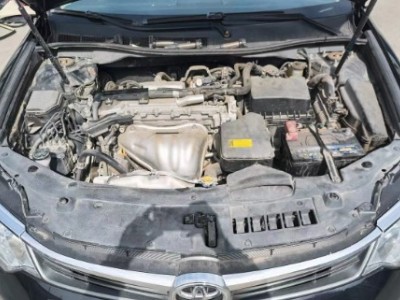 15年丰田凯美瑞中型车