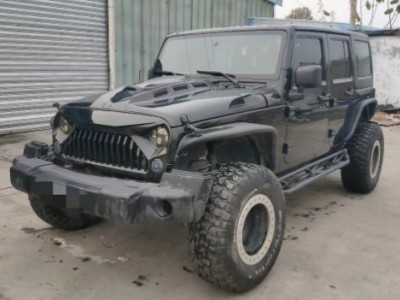 12年Jeep牧马人SUV