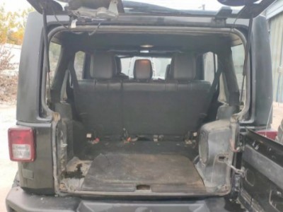 12年Jeep牧马人SUV