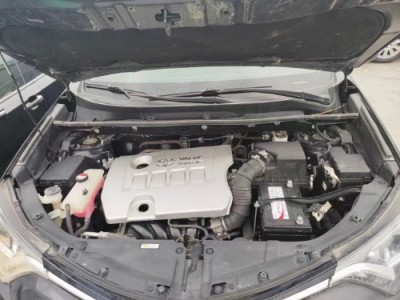 16年丰田RAV4荣放SUV