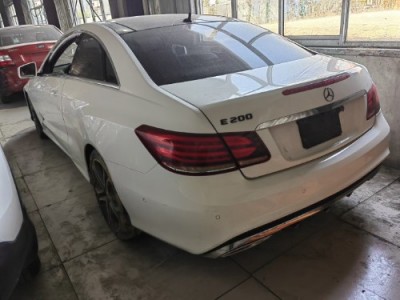 16年奔驰奔驰E级中型车