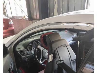 16年奔驰奔驰E级中型车