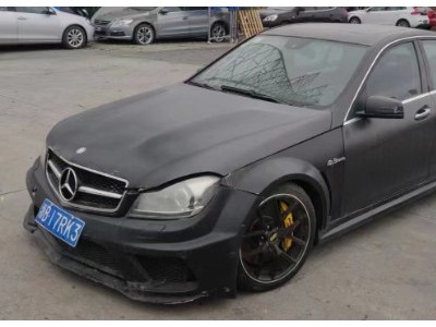 13年奔驰AMG C级中型车