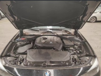 20年宝马宝马3系中型车