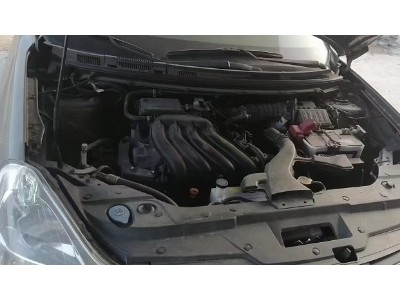 18年日产轩逸小型车