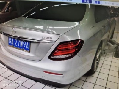 17年奔驰奔驰E级小型车