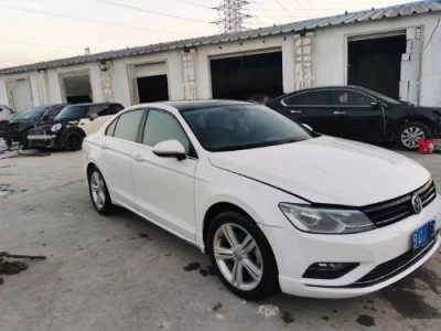 18年大众凌渡小型车