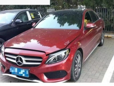 16年奔驰奔驰C级小型车