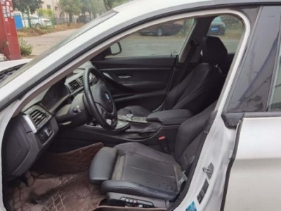19年宝马宝马3系中型车