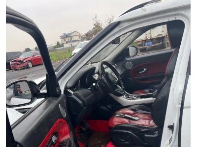 14年路虎揽胜极光SUV
