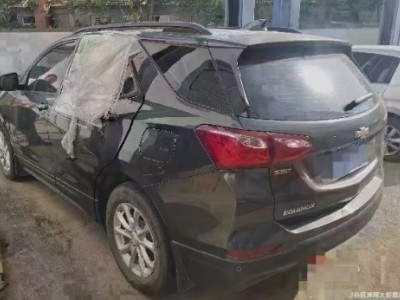 18年雪佛兰探界者SUV