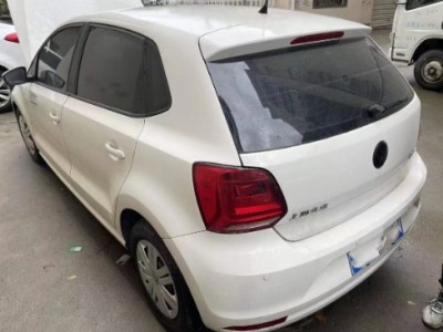 15年大众POLO小型车