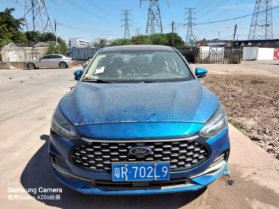 21年福特福克斯小型车