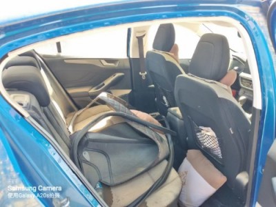 21年福特福克斯小型车