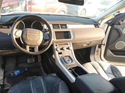 13年路虎揽胜极光SUV