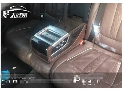 18年宝马宝马7系小型车