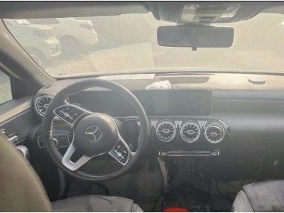 20年奔驰A级小型车