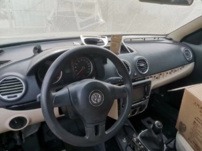 10年大众朗逸小型车