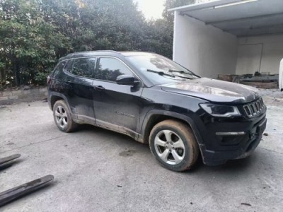 17年Jeep指南者SUV