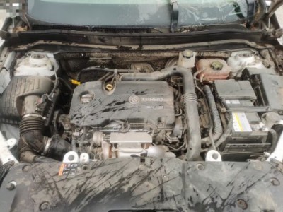 21年别克昂科威中型车