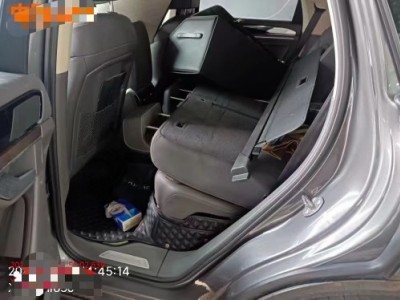 19年大众途锐SUV