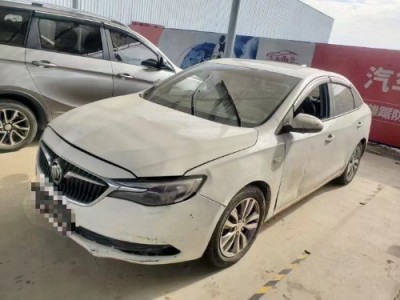 19年别克英朗中型车