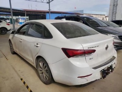 19年别克英朗中型车