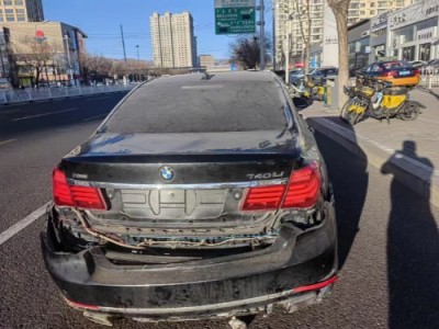13年宝马宝马7系中型车