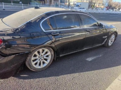 13年宝马宝马7系中型车